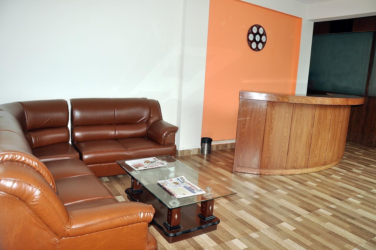 دافانهالي Orange Comforts المظهر الخارجي الصورة